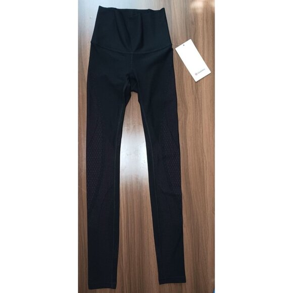 Lululemon Mapped Out High Rise Tight 28" Black / Marvel Size 2 NWT - Picture 1 of 11